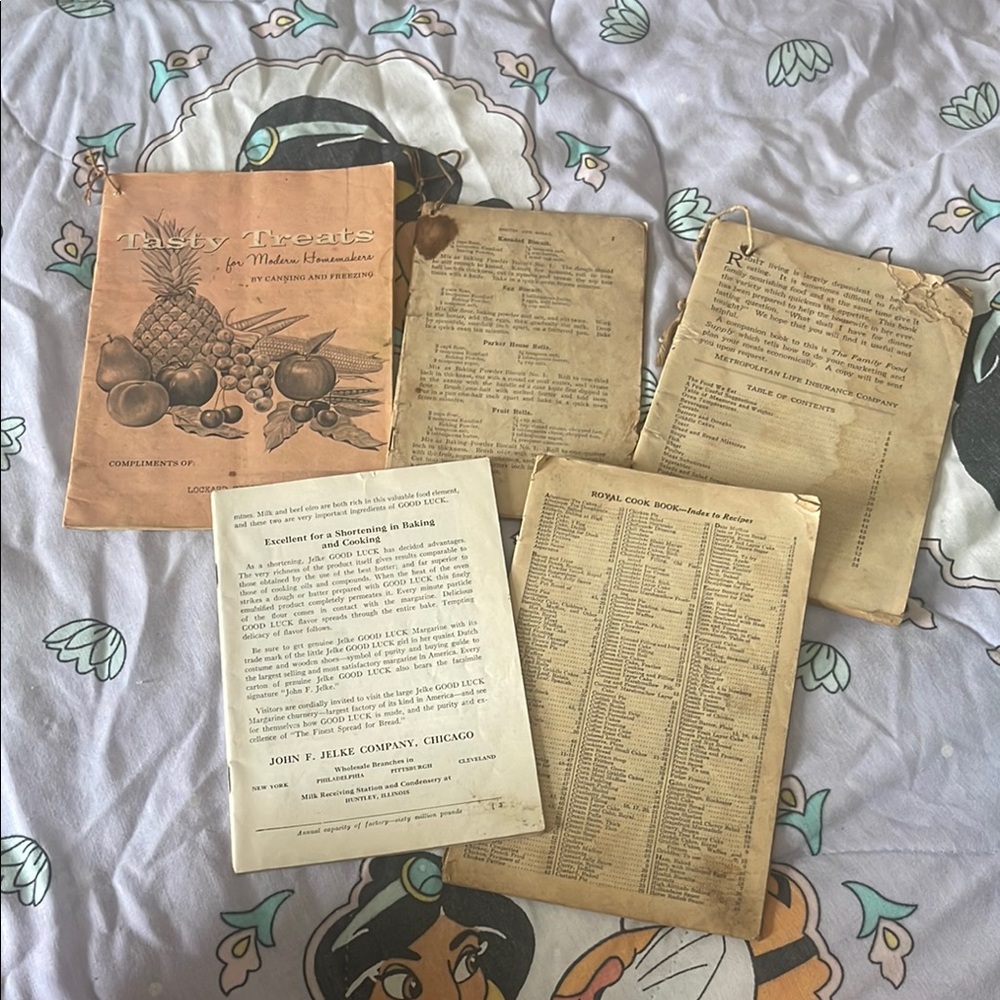Vintage Recipe Booklets Collection